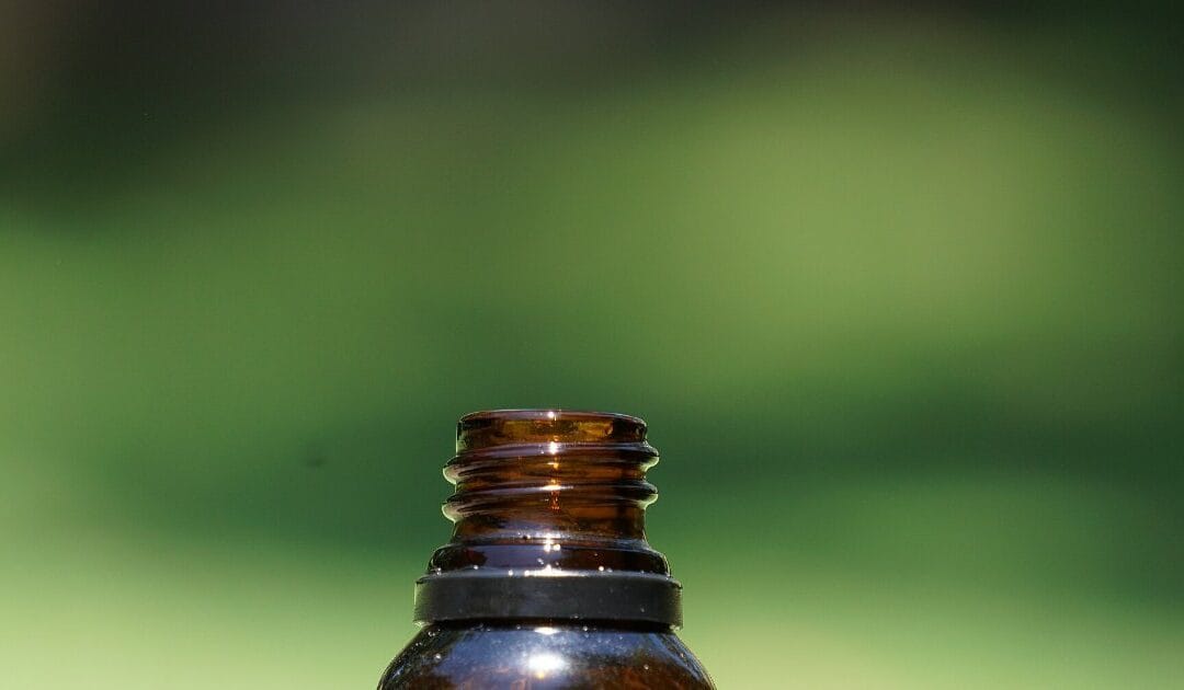 CBD et peau : ce que la science observe vraiment sur l&rsquo;acné, l&rsquo;eczéma et le psoriasis